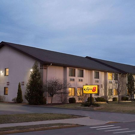 Hotel Super 8 By Wyndham Ithaca Exterior foto
