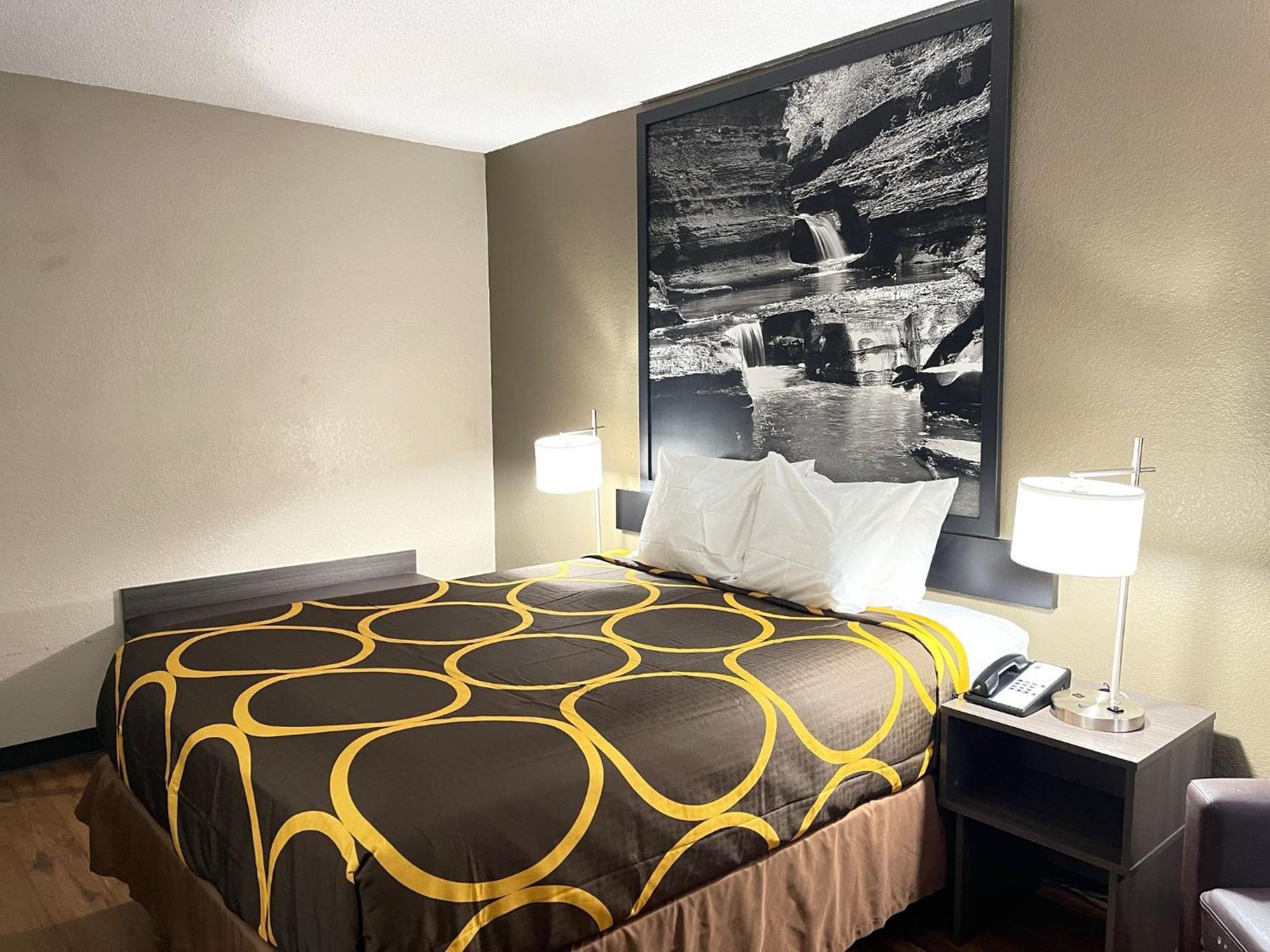 Hotel Super 8 By Wyndham Ithaca Exterior foto